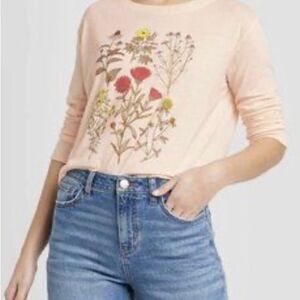 Fifth sun women’s pink, botanical, coral graphic, long sleeve shirt￼ size large